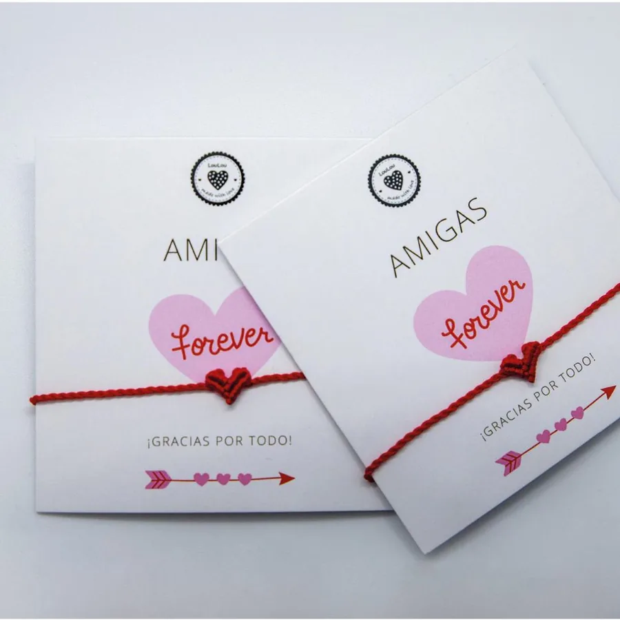 Pulseras Amigas Forever con corazón en sus tarjetas